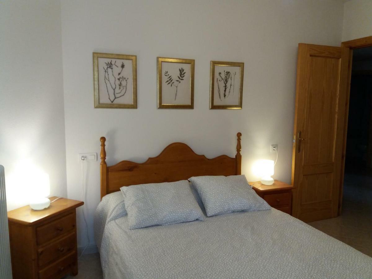 Best Biescas Tourist Home Buitenkant foto